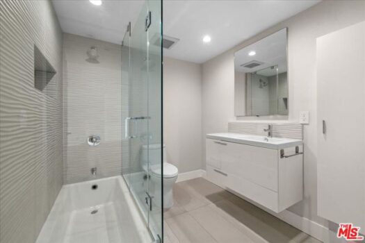4316 Marina City Drive 1131