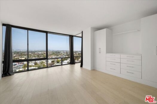 4316 Marina City Drive 1131
