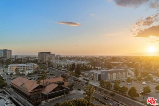 4267 Marina City Drive 900