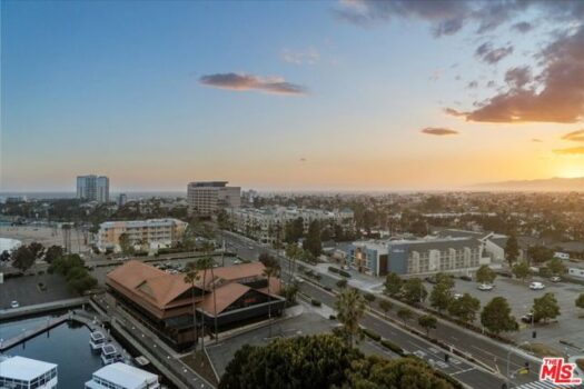 4267 Marina City Drive 900