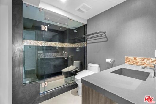 4267 Marina City Drive 900