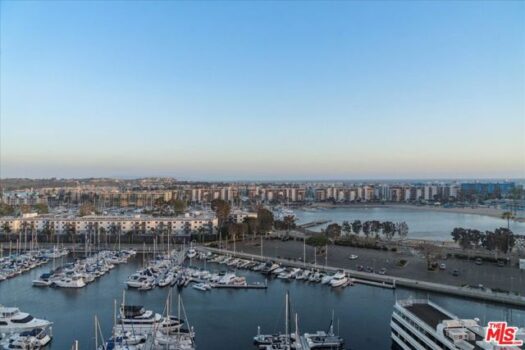 4267 Marina City Drive 900