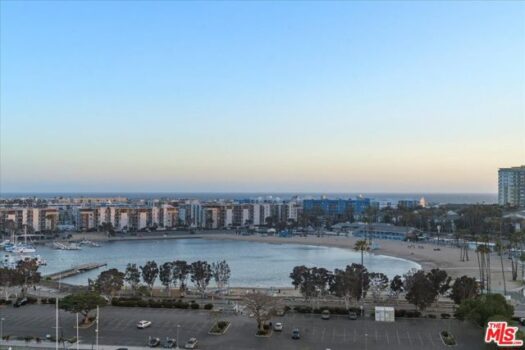 4267 Marina City Drive 900