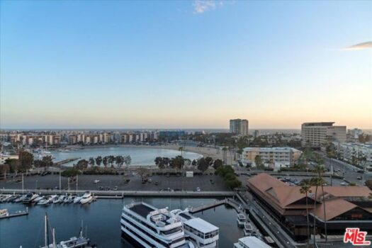 4267 Marina City Drive 900
