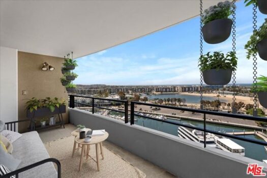 4267 Marina City Drive 900