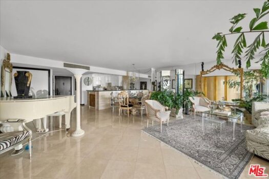 4337 Marina City Drive 149