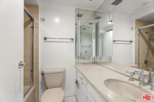 4316 Marina City Drive 1031