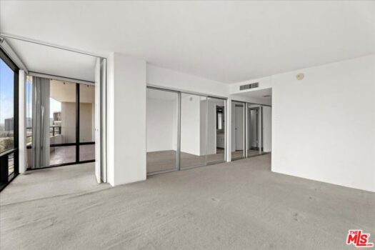 4316 Marina City Drive 1031