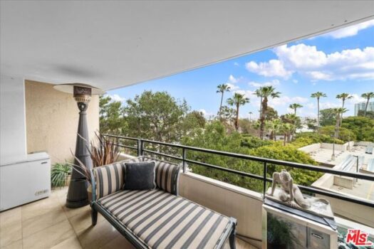 4337 Marina City Drive 149