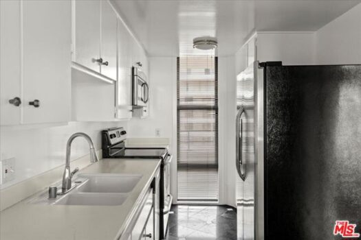 4316 Marina City Drive 1031